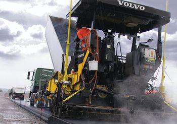 Асфальтоукладчики Volvo ABG7820