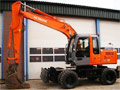 Экскаватор колёсный HITACHI ZX 130W