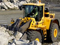 Колесный погрузчик Volvo L220F