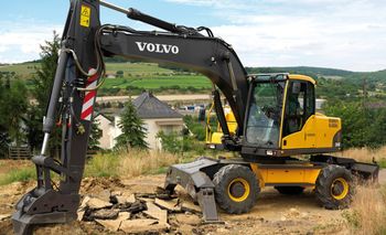 Колесный экскаватор Volvo EW180C