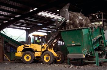Мини погрузчик Volvo L45F